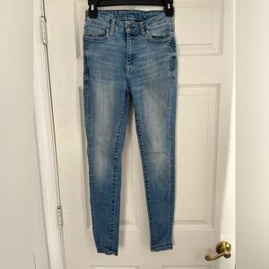 Arizona Jean Company Light Blue High Rise Jeans